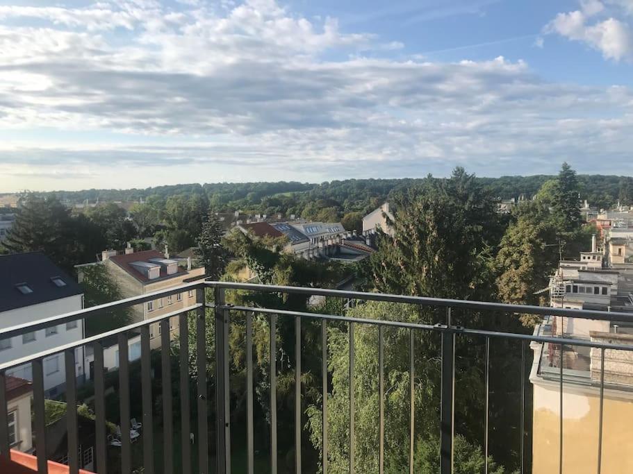 Grosszuegiges Dachterrassen-Appartment Mit Klimaanlage Und Wunderbarem Ausblick Vienna Luaran gambar