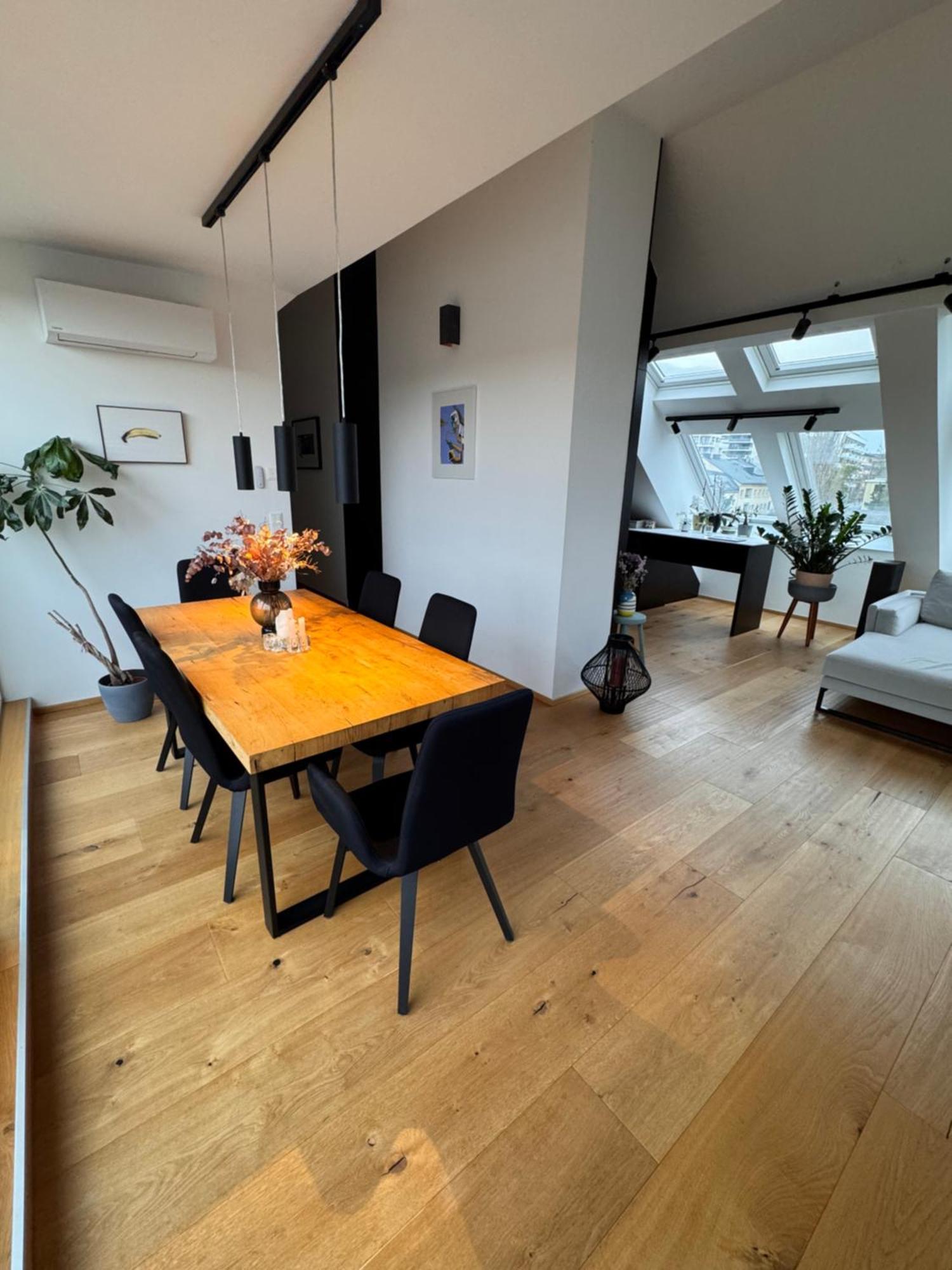 Grosszuegiges Dachterrassen-Appartment Mit Klimaanlage Und Wunderbarem Ausblick Vienna Luaran gambar
